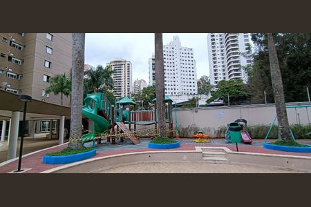 Apartamento à venda com 95m², 2 quartos e 2 vagasÁrea comum - Playground