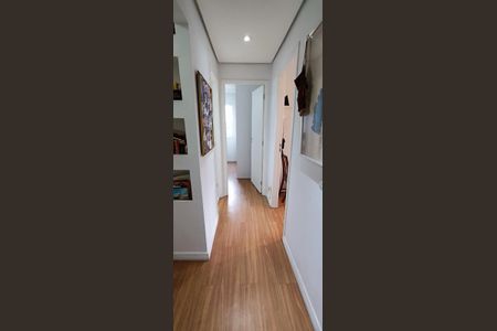 Apartamento à venda com 95m², 2 quartos e 2 vagasCorredor