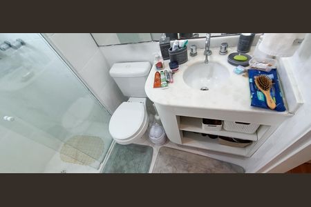 Apartamento à venda com 95m², 2 quartos e 2 vagasBanheiro da Suíte