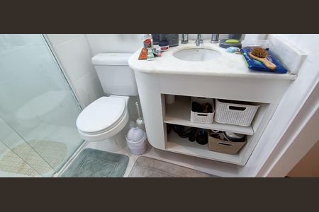 Apartamento à venda com 95m², 2 quartos e 2 vagasBanheiro da Suíte