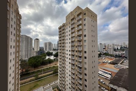 Varanda de apartamento à venda com 2 quartos, 35m² em Parque Industrial Tomas Edson, São Paulo