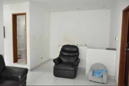 Casa para alugar com 450m², 4 quartos e 2 vagasSala