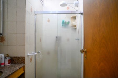 Casa à venda com 92m², 2 quartos e 1 vagaBanheiro Social