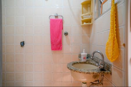 Casa à venda com 92m², 2 quartos e 1 vagaBanheiro de Serviço