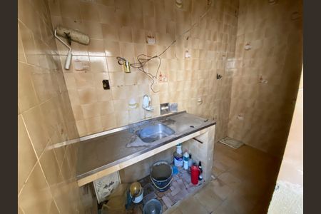 Casa à venda com 230m², 3 quartos e sem vaga Casa à venda com 230m², 3 quartos e sem vagaCozinha