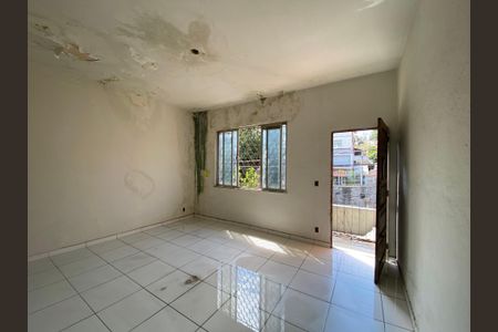 Casa à venda com 230m², 3 quartos e sem vaga Casa à venda com 230m², 3 quartos e sem vagaQuarto 2