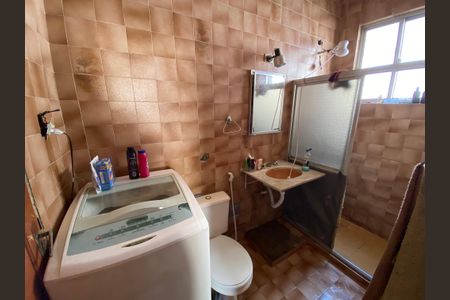 Casa à venda com 230m², 3 quartos e sem vaga Casa à venda com 230m², 3 quartos e sem vagaBanheiro do Quarto 1