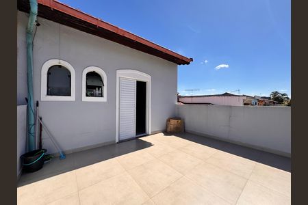 Casa para alugar com 220m², 4 quartos e 2 vagasVaranda suíte master