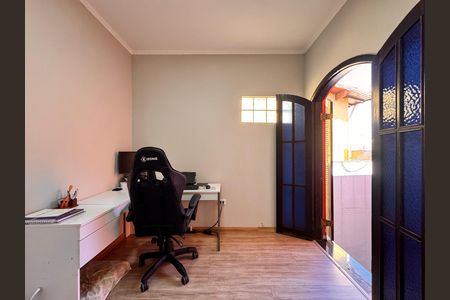 Casa para alugar com 220m², 4 quartos e 2 vagasQuarto 3