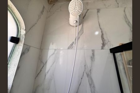 Casa para alugar com 220m², 4 quartos e 2 vagasBanheiro suíte master
