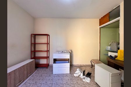 Casa para alugar com 220m², 4 quartos e 2 vagasSuite 1