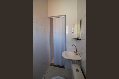 Casa para alugar com 32m², 1 quarto e 1 vagaBanheiro