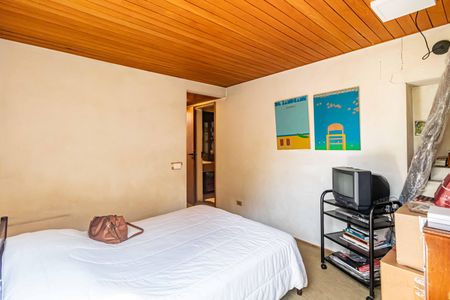 Casa à venda com 227m², 4 quartos e 2 vagasSuite 02