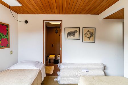 Casa à venda com 227m², 4 quartos e 2 vagasSuite 03