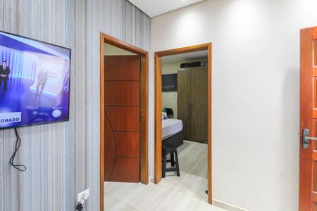 Casa à venda com 97m², 2 quartos e 1 vaga Casa à venda com 97m², 2 quartos e 1 vagaSala