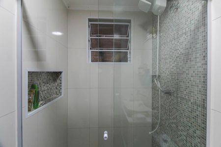 Casa à venda com 97m², 2 quartos e 1 vaga Casa à venda com 97m², 2 quartos e 1 vagaBanheiro