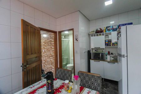 Casa à venda com 97m², 2 quartos e 1 vaga Casa à venda com 97m², 2 quartos e 1 vagaCozinha