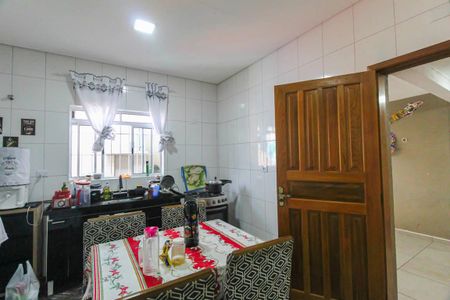 Casa à venda com 97m², 2 quartos e 1 vaga Casa à venda com 97m², 2 quartos e 1 vagaCozinha