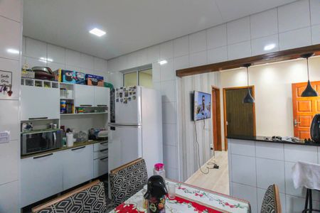 Casa à venda com 97m², 2 quartos e 1 vaga Casa à venda com 97m², 2 quartos e 1 vagaCozinha