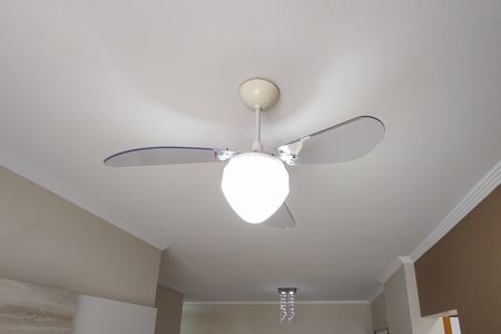 Apartamento para alugar com 86m², 2 quartos e 1 vaga Apartamento para alugar com 86m², 2 quartos e 1 vagaSala