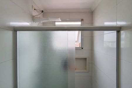 Apartamento para alugar com 86m², 2 quartos e 1 vaga Apartamento para alugar com 86m², 2 quartos e 1 vagaBanheiro da Suíte