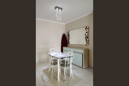 Apartamento para alugar com 86m², 2 quartos e 1 vaga Apartamento para alugar com 86m², 2 quartos e 1 vagaSala de Jantar