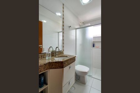 Apartamento para alugar com 86m², 2 quartos e 1 vaga Apartamento para alugar com 86m², 2 quartos e 1 vagaBanheiro da Suíte