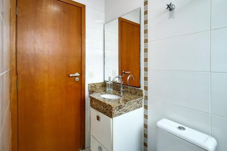 Apartamento para alugar com 86m², 2 quartos e 1 vaga Apartamento para alugar com 86m², 2 quartos e 1 vagaBanheiro da Suíte