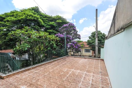 Casa à venda com 215m², 4 quartos e 2 vagasVaranda