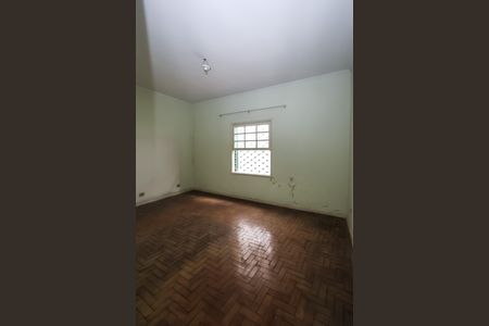 Casa à venda com 215m², 4 quartos e 2 vagasQuarto 1
