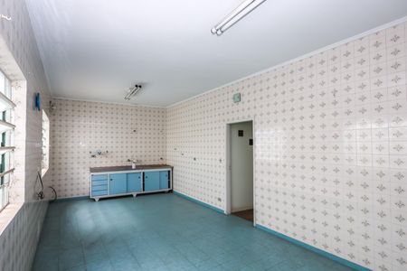 Casa à venda com 215m², 4 quartos e 2 vagasCozinha