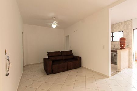 Casa para alugar com 55m², 1 quarto e 1 vaga Casa para alugar com 55m², 1 quarto e 1 vagaSala