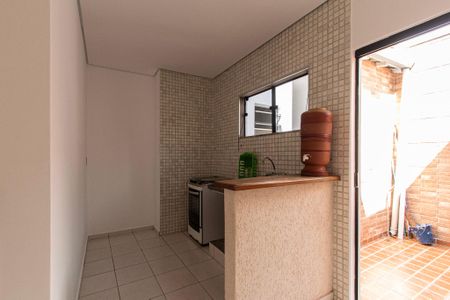Casa para alugar com 55m², 1 quarto e 1 vaga Casa para alugar com 55m², 1 quarto e 1 vagaCozinha