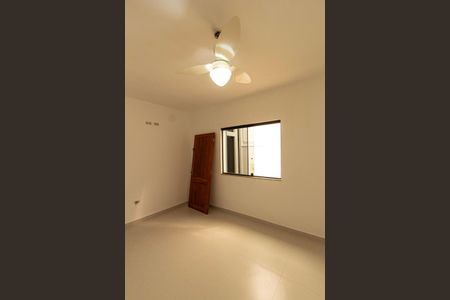 Casa para alugar com 55m², 1 quarto e 1 vaga Casa para alugar com 55m², 1 quarto e 1 vagaQuarto