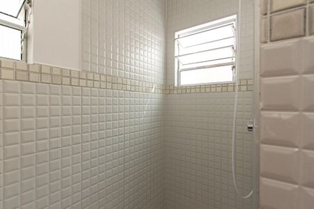 Casa para alugar com 55m², 1 quarto e 1 vaga Casa para alugar com 55m², 1 quarto e 1 vagaBanheiro