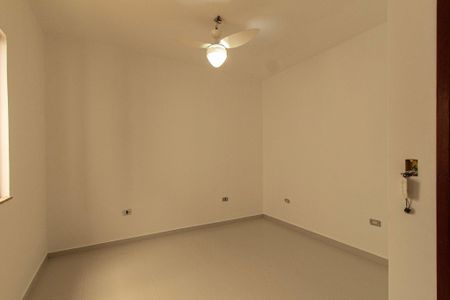 Casa para alugar com 55m², 1 quarto e 1 vaga Casa para alugar com 55m², 1 quarto e 1 vagaQuarto