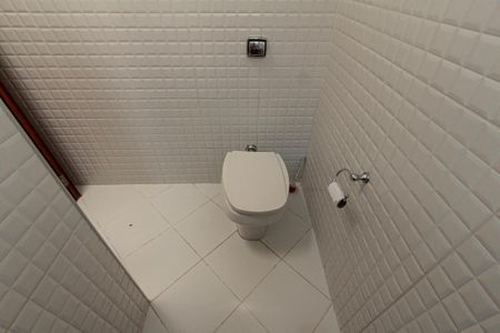 Casa para alugar com 55m², 1 quarto e 1 vaga Casa para alugar com 55m², 1 quarto e 1 vagaBanheiro