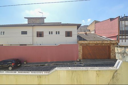 Casa à venda com 237m², 3 quartos e 3 vagas Casa à venda com 237m², 3 quartos e 3 vagasVista do Quarto 2