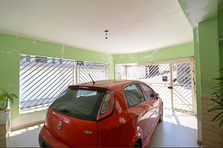 Casa à venda com 237m², 3 quartos e 3 vagas Casa à venda com 237m², 3 quartos e 3 vagasGaragem