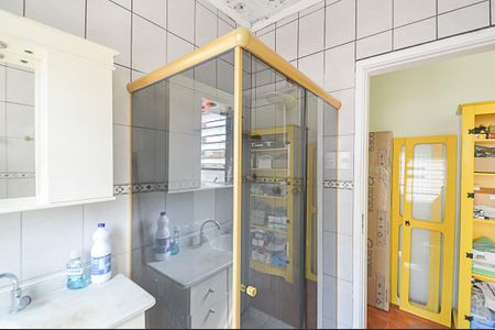 Casa à venda com 237m², 3 quartos e 3 vagas Casa à venda com 237m², 3 quartos e 3 vagasBanheiro