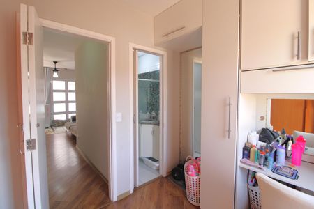 Casa à venda com 113m², 3 quartos e 2 vagasSuíte