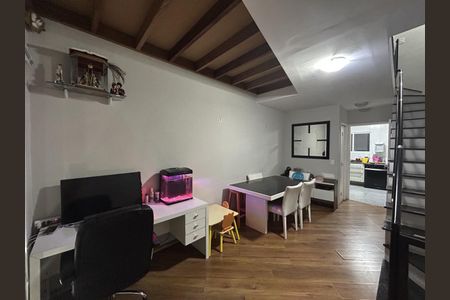 Casa à venda com 113m², 3 quartos e 2 vagas