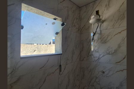 Casa de condomínio à venda com 204m², 2 quartos e 2 vagasBanheiro