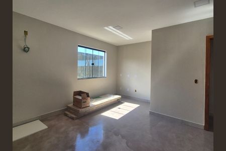 Casa de condomínio à venda com 204m², 2 quartos e 2 vagasSuite