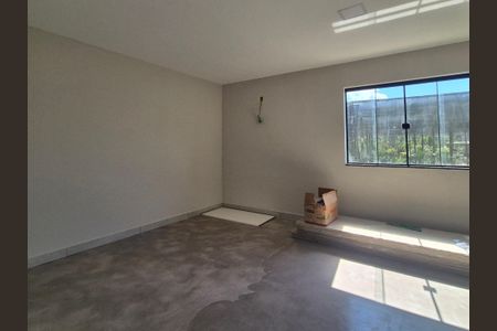 Casa de condomínio à venda com 204m², 2 quartos e 2 vagasSuite