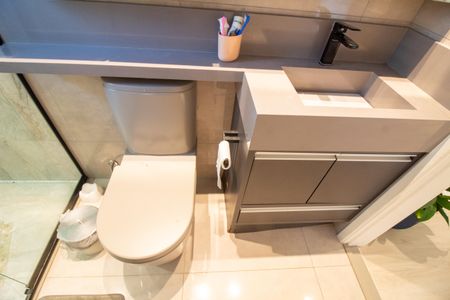 Casa à venda com 180m², 3 quartos e 2 vagasBanheiro 2