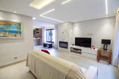 Casa à venda com 180m², 3 quartos e 2 vagasSala