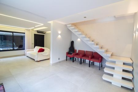 Casa à venda com 180m², 3 quartos e 2 vagasSala de Jantar