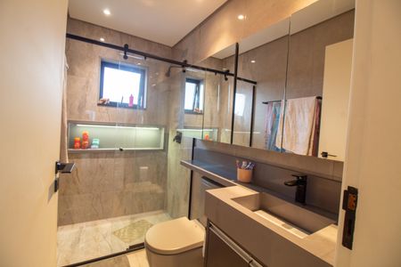 Casa à venda com 180m², 3 quartos e 2 vagasBanheiro 2