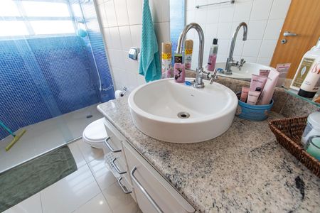 Apartamento à venda com 70m², 2 quartos e 1 vagaBanheiro